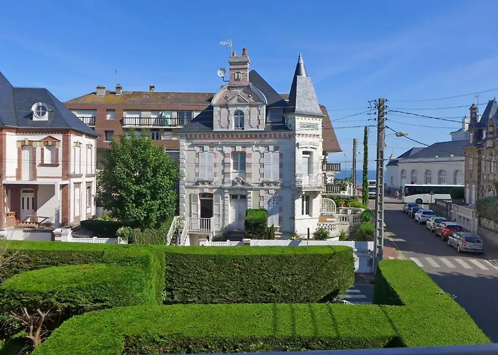 Le Manoir Du Casino By Interhome Cabourg