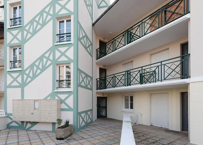 Le Manoir Du Casino By Interhome Cabourg