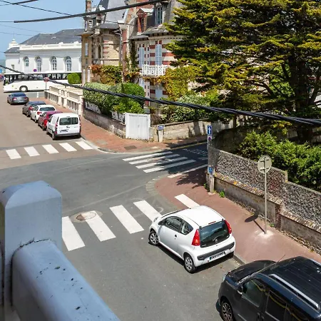 Apartment Le Manoir By Interhome