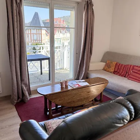 Apartment Le Manoir By Interhome Cabourg