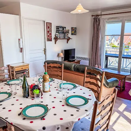 Apartment Le Manoir By Interhome